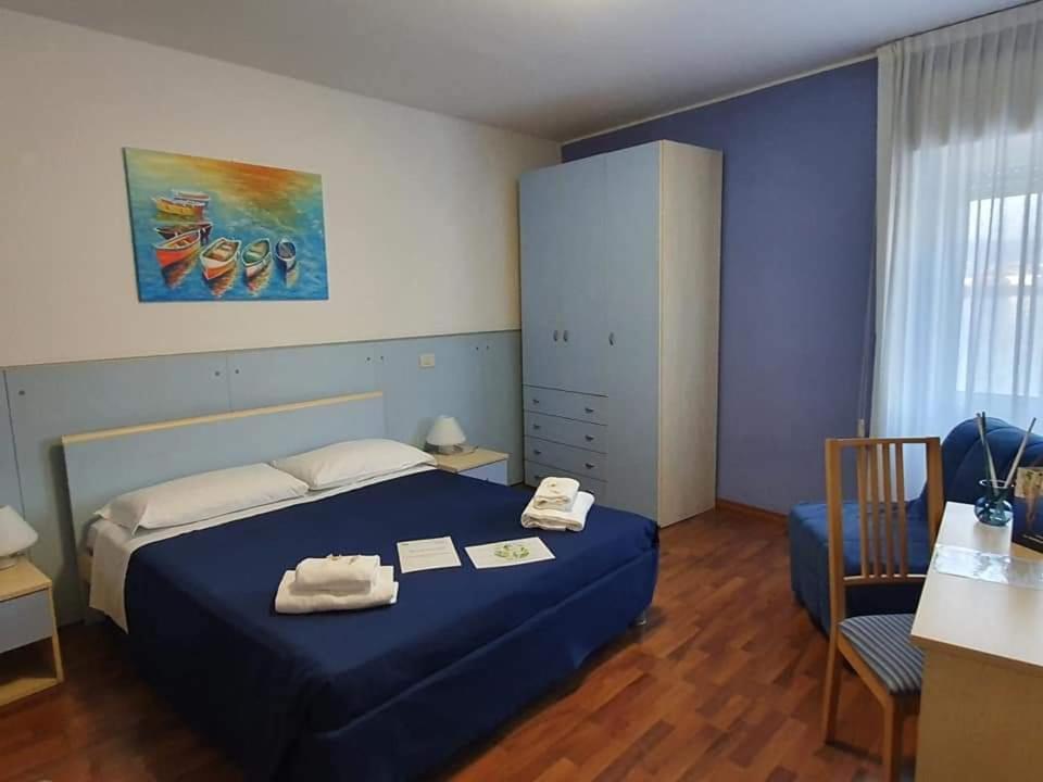 Hotel La Bussola Múggia Buitenkant foto